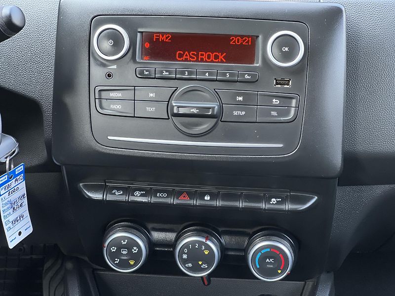 Dacia Duster 1.3TCe 4x4 PŮVOD ČR odp.DPH - fotka 15 z 34