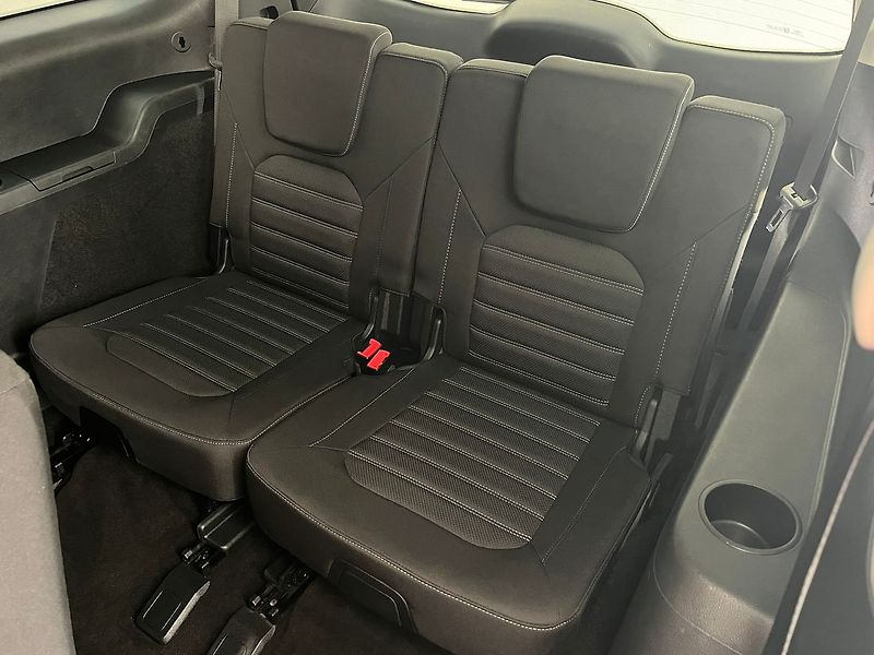 Ford Galaxy (2023) 2.5 HEV Titanium 7míst - fotka 30 z 69