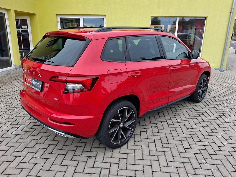 Škoda Karoq (2020) 2,0TDi DSG 4x4 SPORTLINE NAVI - fotka 7 z 48