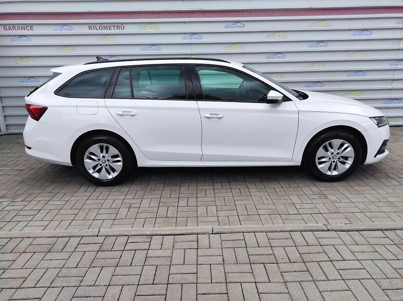 Škoda Octavia 2,0TDi 85kW, Ambition Plus, ČR - fotka 2 z 29