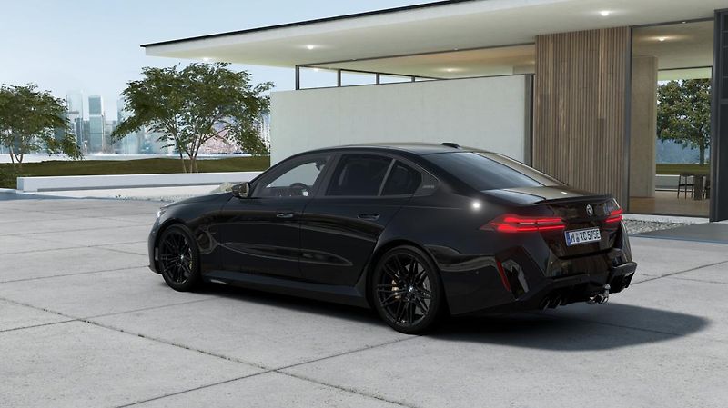 BMW M5 - fotka 3 z 14