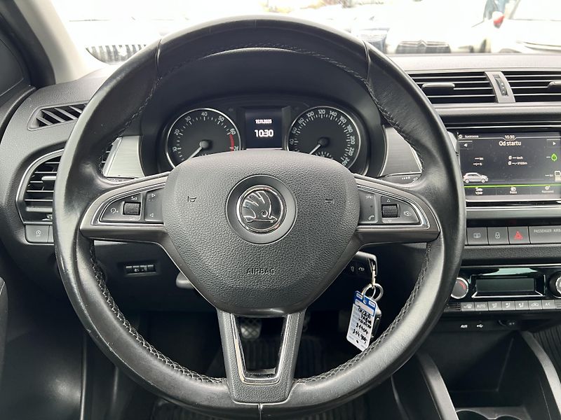 Škoda Fabia JOY 1.0MPi 55kw KLIMA NAVI ALU - fotka 19 z 47