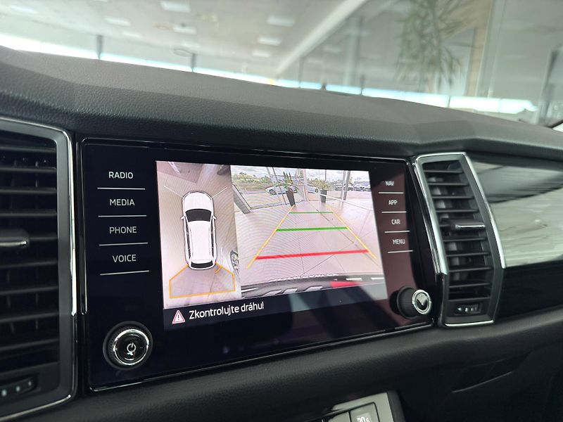 Škoda Kodiaq 1,4TSI DSG*4x4*STYLE*360K*Pano - fotka 22 z 42