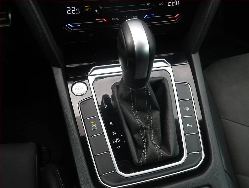 Volkswagen Arteon (2022) R-line 2.0 TDI - fotka 13 z 25