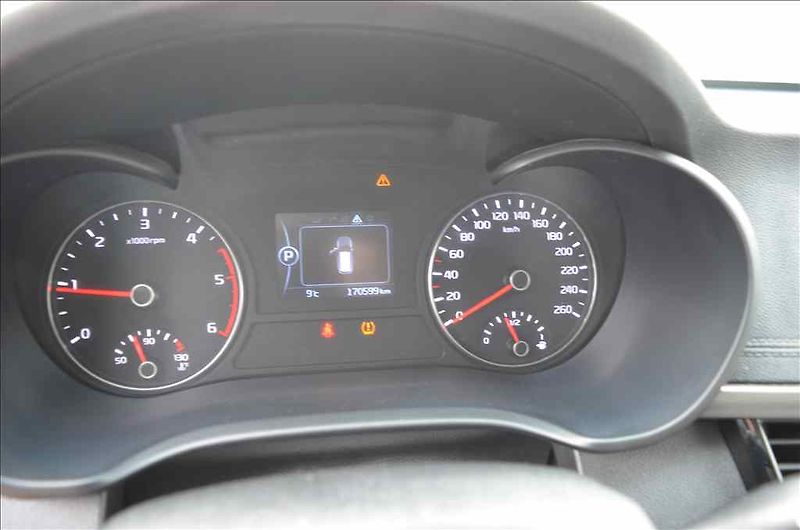 Kia Optima (2018) 1,7 D - fotka 15 z 21
