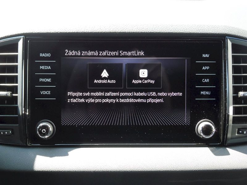 Škoda Karoq (2025) SportLine 2,0 TSI 140kW DSG 4x - fotka 16 z 29
