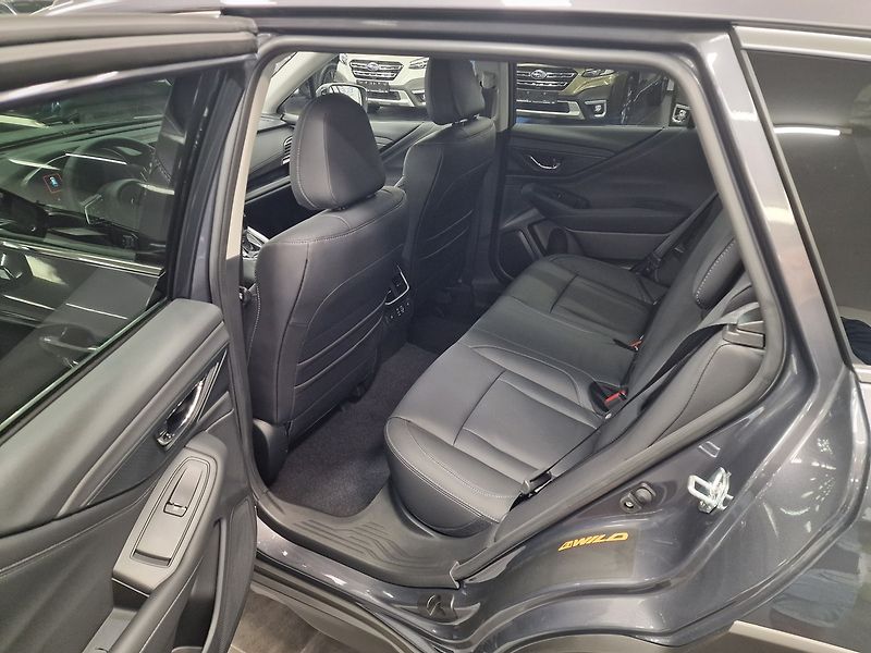 Subaru Outback (2025) 2.5 COMFORT/LIMITED 4WILD 2025 - fotka 22 z 54