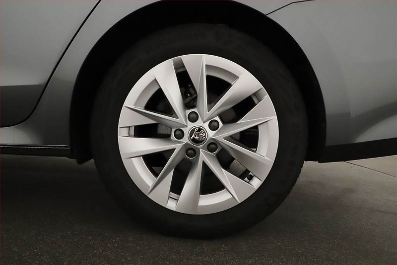 Škoda Octavia (2023) Style Plus 2.0 TDI - fotka 20 z 20