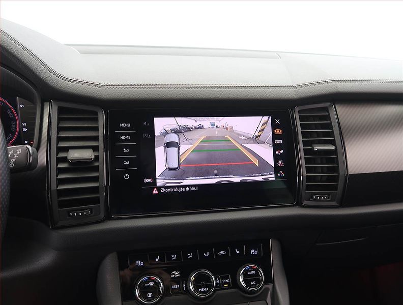 Škoda Kodiaq (2023) Sportline 2.0 TDI - fotka 22 z 29
