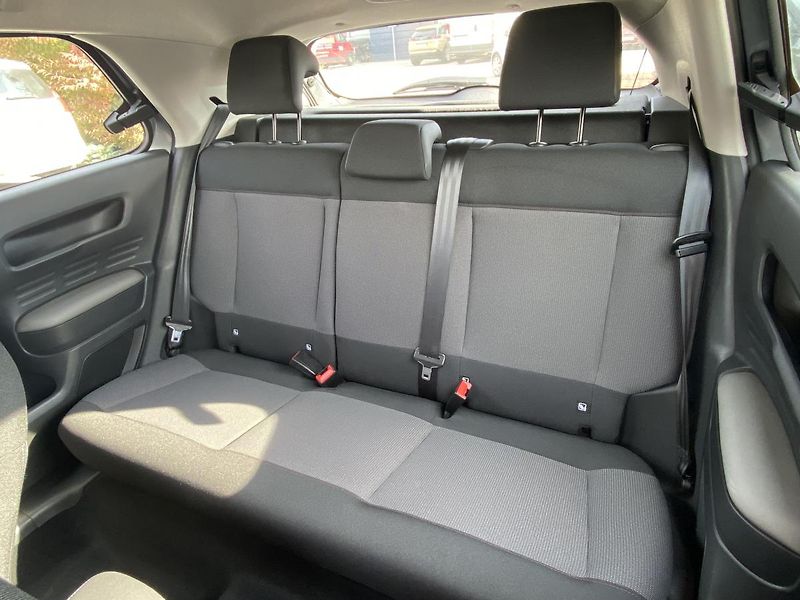 Citroën C4 Cactus (2018) 1.2 PureTech FEEL 110K MAN5 - fotka 6 z 14