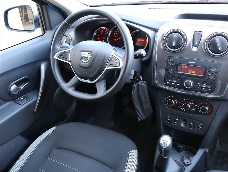 Dacia Sandero (2019) 0.9 TCe, Tempomat - fotka 7 z 18