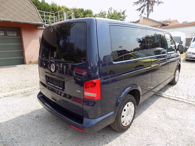 Volkswagen Caravelle 2,0 TDI 103 KW COMFORT NAVI - fotka 9 z 45