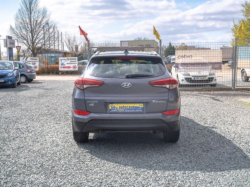 Hyundai Tucson (2016) ČR 1.7D 85KW – 49.550km - fotka 6 z 44
