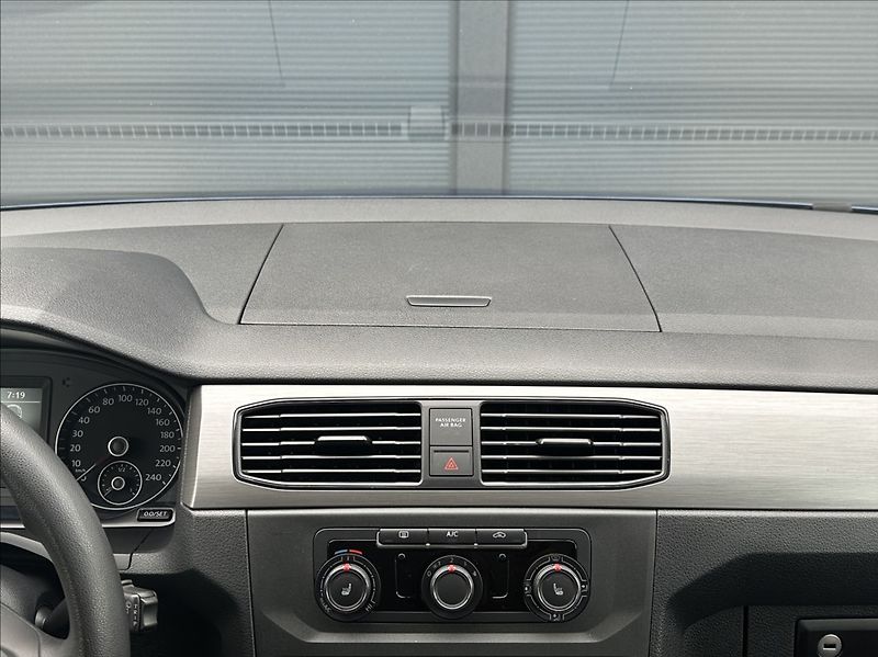 Volkswagen Caddy 2,0 TDI 122PS  Maxi Trend-7 4x - fotka 24 z 50