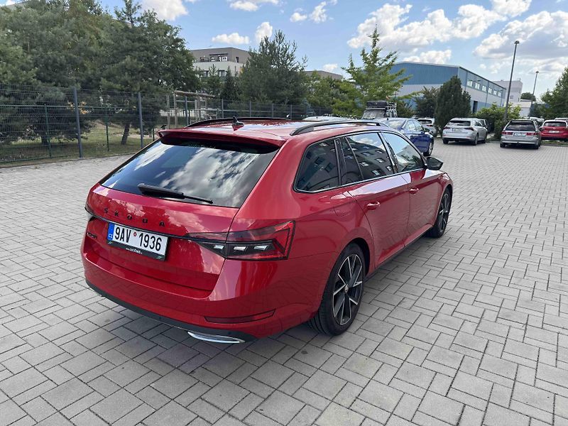 Škoda Superb (2023) Sportline 2.0TDI DSG - fotka 5 z 11