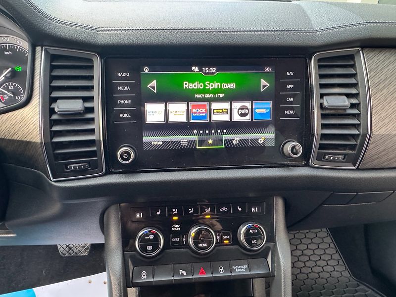 Škoda Kodiaq (2021) 2.0 TDi 4x4 DSG - fotka 21 z 35