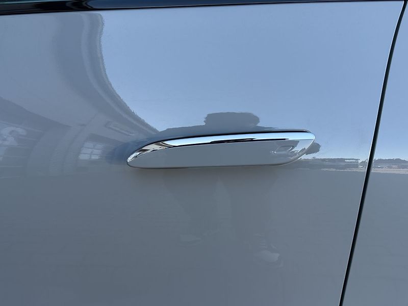 Mercedes-Benz CLA 250+ s technologií EQ - fotka 24 z 36
