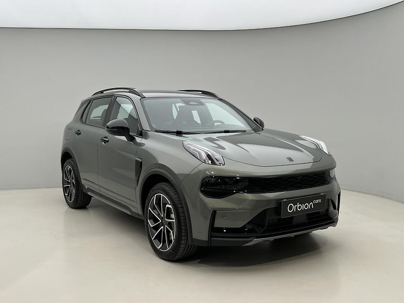 Lynk & Co 01 CORE PHEV AUT CZ 1.maj - fotka 8 z 46