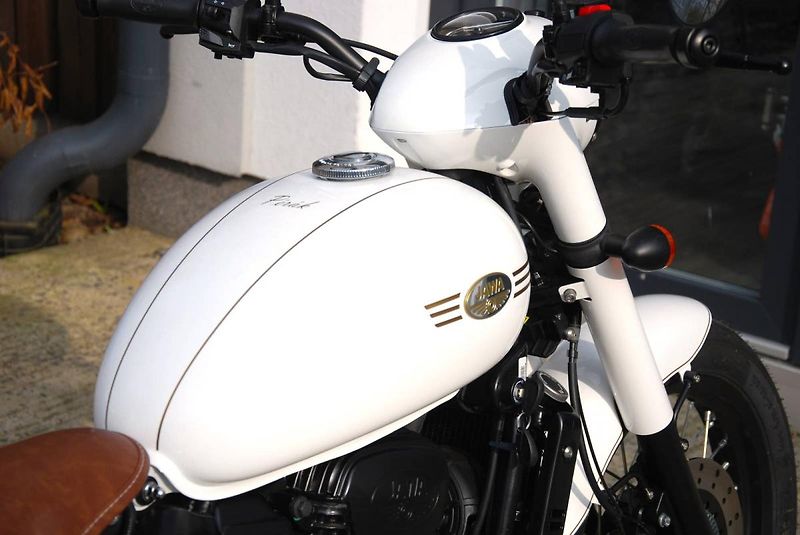Jawa Perak (2026) 350 CL WHITE - fotka 19 z 25
