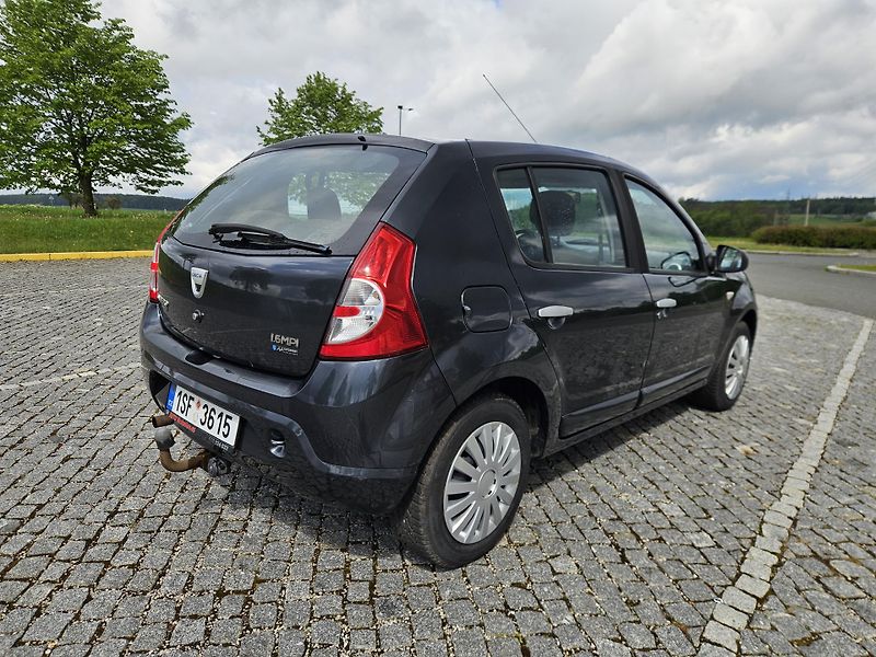 Dacia Sandero (2008) 1.6 16v, PĚKNÝ STAV,  SPLÁTKY  - fotka 7 z 23