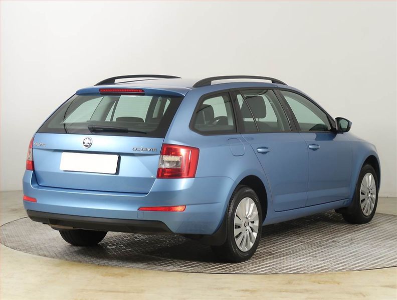 Škoda Octavia (2016) 2.0 TDI, 4X4, Serv.kniha - fotka 5 z 14