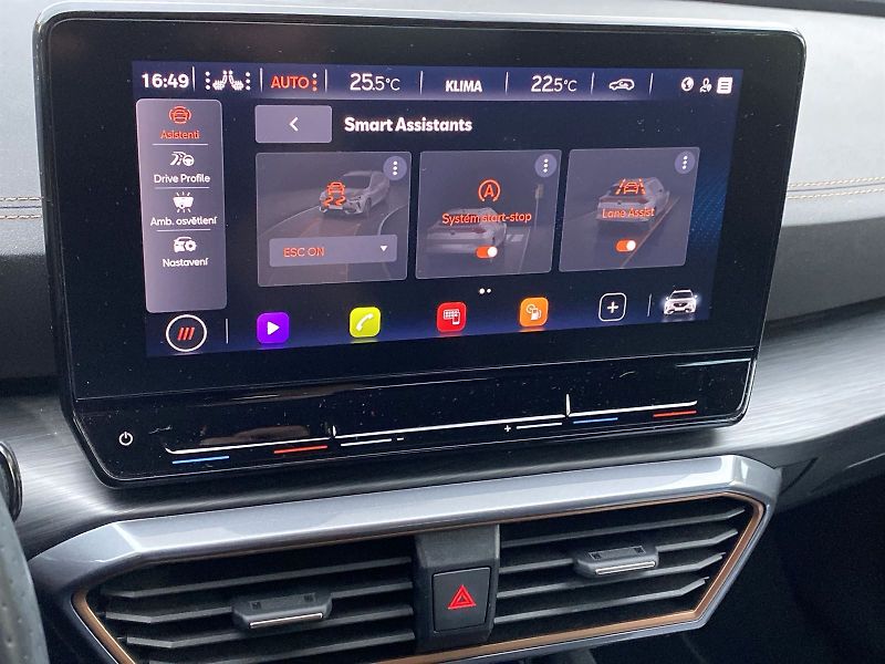 Cupra Formentor (2023) 1.5 TSI Basis - fotka 16 z 40