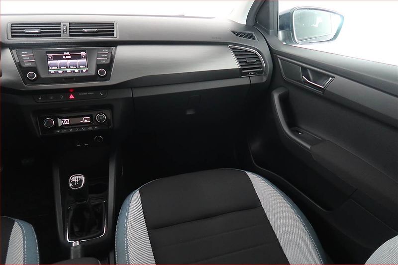 Škoda Fabia (2017) Style 1.2 TSI, Tempomat - fotka 8 z 18