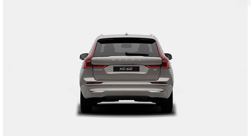 Volvo XC60 (2026) B5 AWD PLUS BRIGHT AUT - fotka 4 z 13