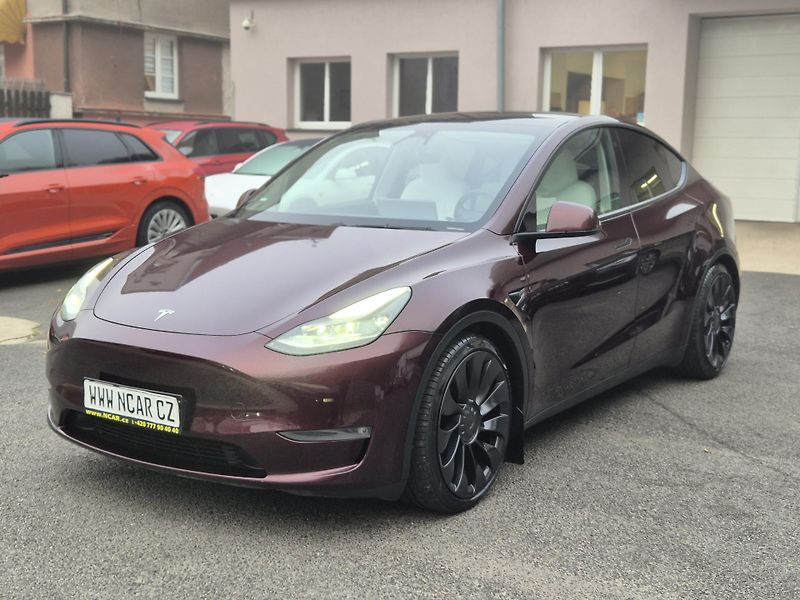 Tesla Model Y PERFORMANCE 393kw TZ 91,2% - fotografie inzerátu