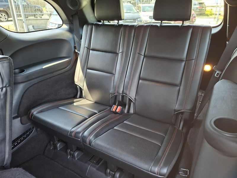 Dodge Durango (2023) 5,7L4x4, Max výbava, REZERVACE - fotka 16 z 37