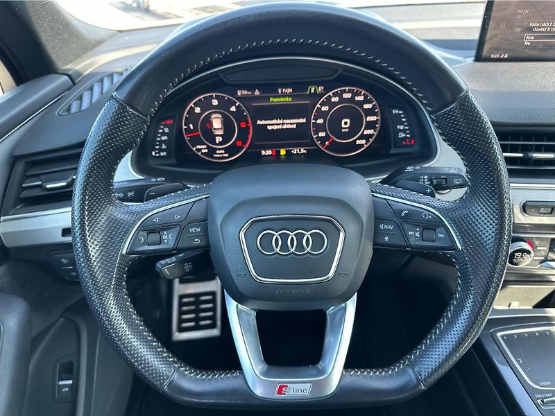 Audi Q7 50 TDI QUATTRO 210 KW - fotka 21 z 25