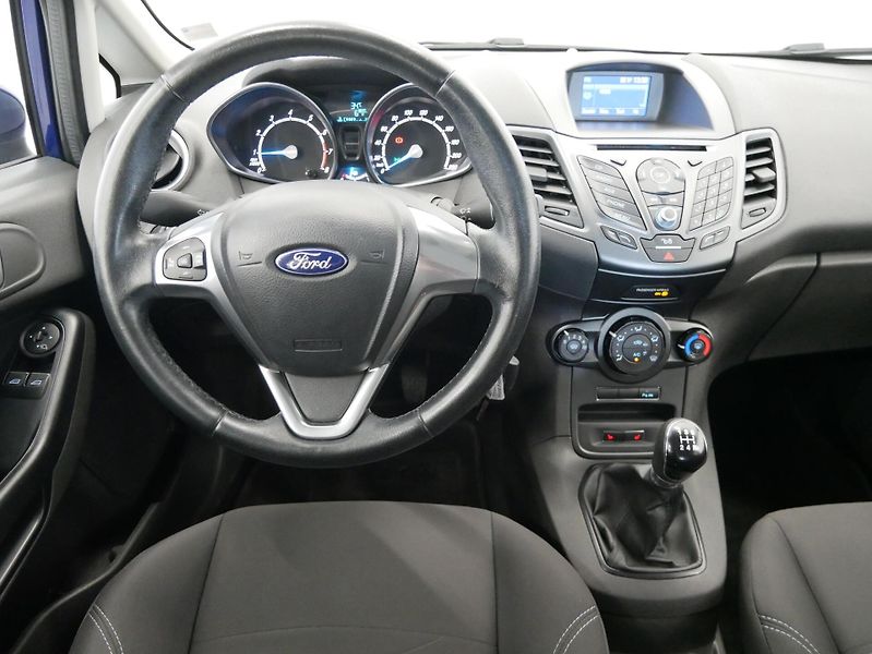 Ford Fiesta - fotka 17 z 25