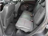Ford Kuga (2015) 2.0TDCi 4x4, 2.maj,ČR - náhled 10