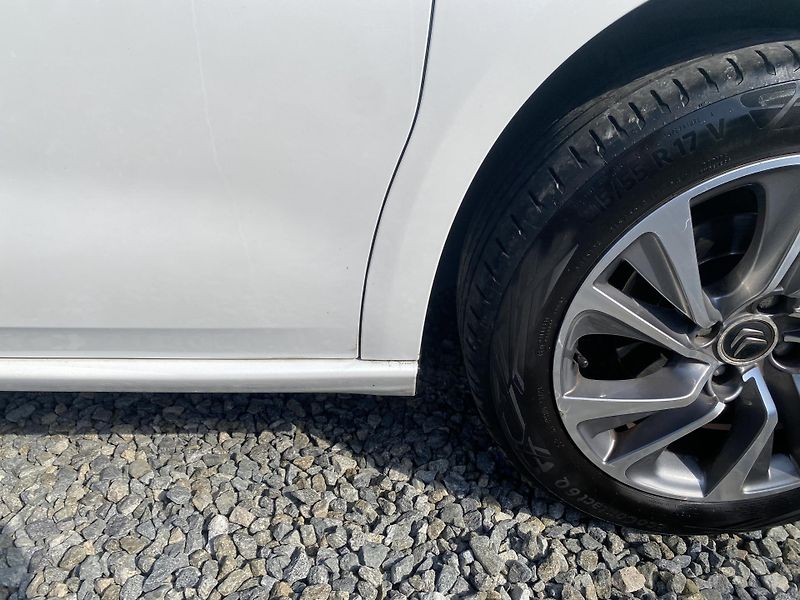 Citroën DS4 1.6i 16V 120PS EXCLUSIVE TOP!! - fotka 59 z 160