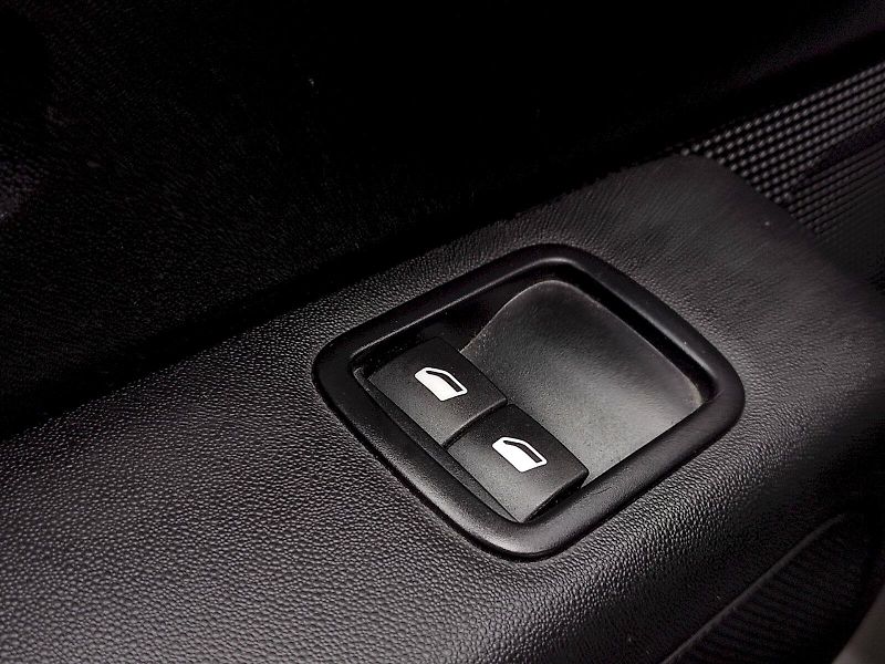 Citroën C3 (2018) 1,2 i PureTech - fotka 19 z 30
