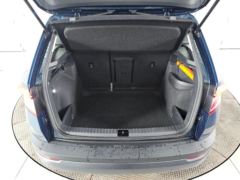 Škoda Karoq (2019) 1.5TSI 110KW AMBITION - fotka 30 z 30