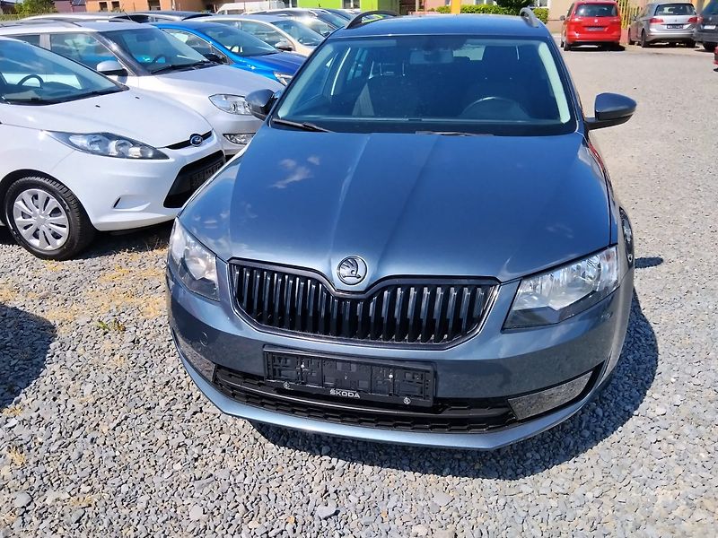 Škoda Octavia (2017) - fotka 18 z 35