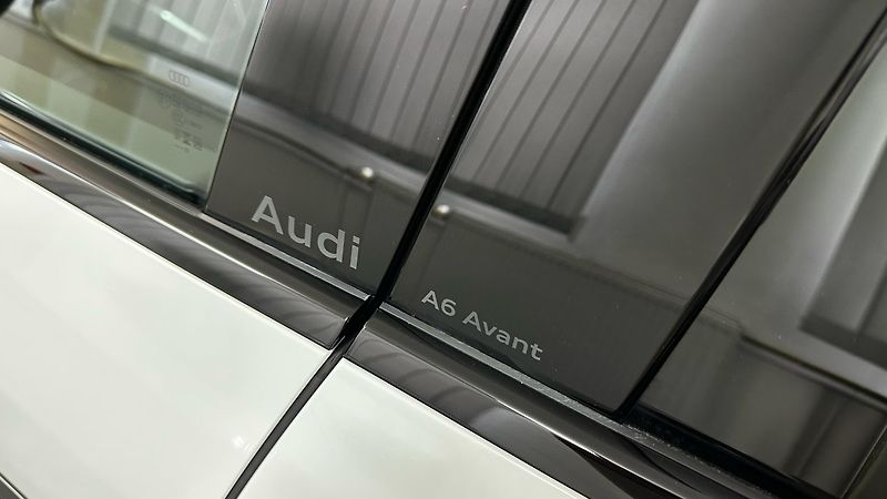 Audi A6 S-LINE / ZÁRUKA / TOP STAV - fotka 31 z 51