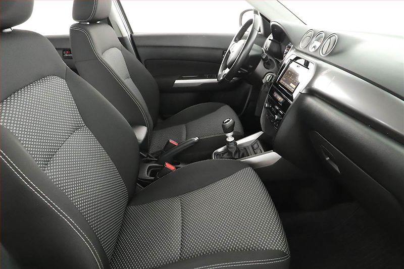 Suzuki Vitara (2021) 1.4 BoosterJet, ČR,1.maj - fotka 7 z 13
