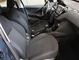 Peugeot 208 (2018) 1.2 PureTech, ČR,1.maj - náhled 9