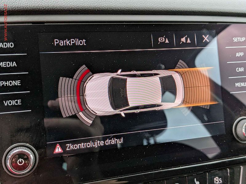 Škoda Octavia (2019) 2.0 TDi, 1.maj,ČR, Style - fotka 15 z 16