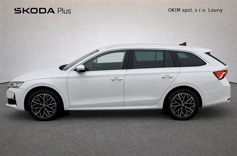 Škoda Octavia (2024) combi Top Selection  2,0 Tdi 1 - fotka 3 z 39