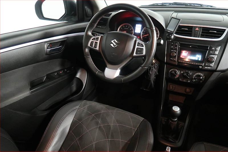 Suzuki Swift (2015) 1.2, ČR,1.maj, Tempomat - fotka 7 z 17