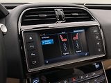 Jaguar XE 2.0D 132kW PURE AUT  - náhled 36