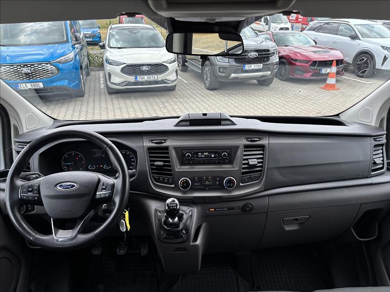Ford Transit Custom 2,0 EcoBlue 96kW K.Van - fotka 14 z 32