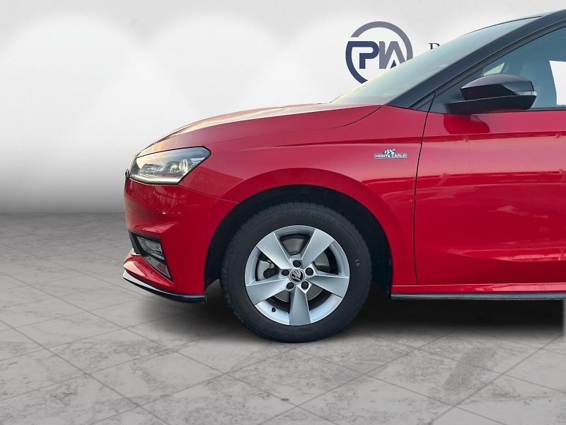 Škoda Fabia 1.0TSi Monte Carlo - fotka 11 z 21