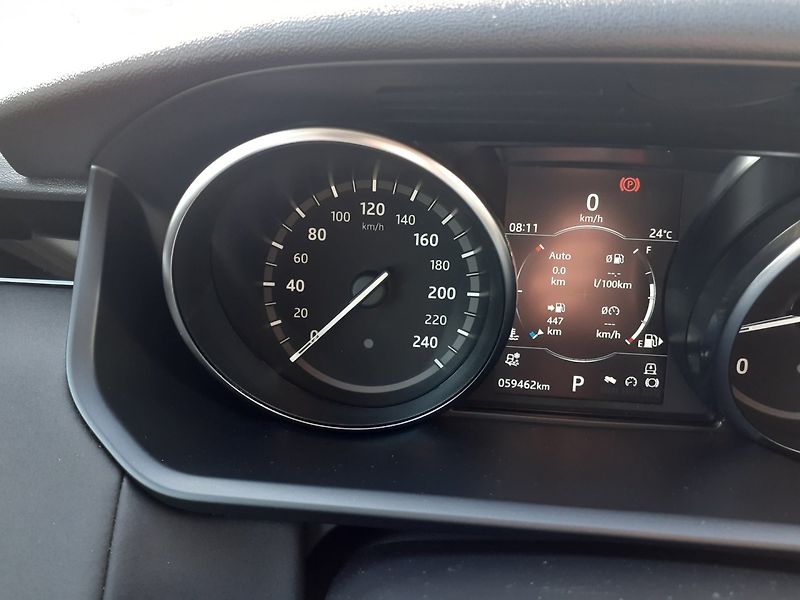 Land Rover Discovery (2019) 3.0 TD 6V 4x4 7MÍST . - fotka 14 z 33