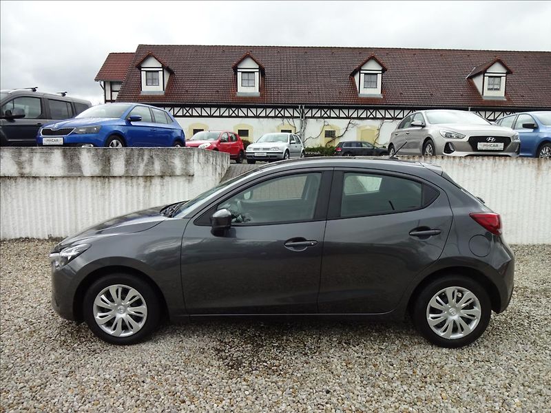 Mazda 2 1,5 i SKYACTIVE - fotka 4 z 48