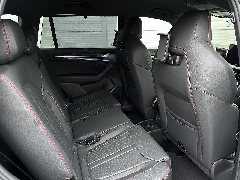 Škoda Kodiaq RS 2.0TSi DSG 4x4 265PS Matrix - fotka 47 z 54