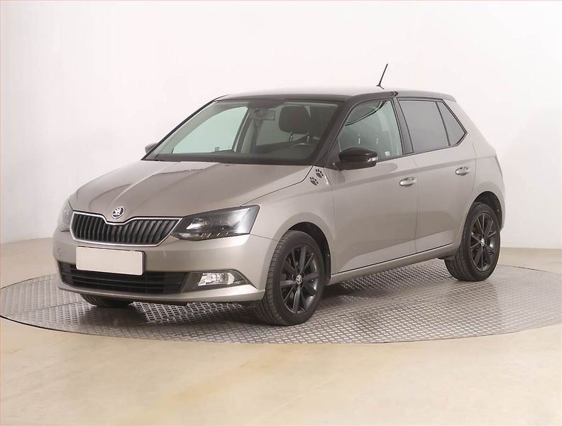 Škoda Fabia (2016) Ambition 1.2 TSI, Serv.kniha - fotka 2 z 16